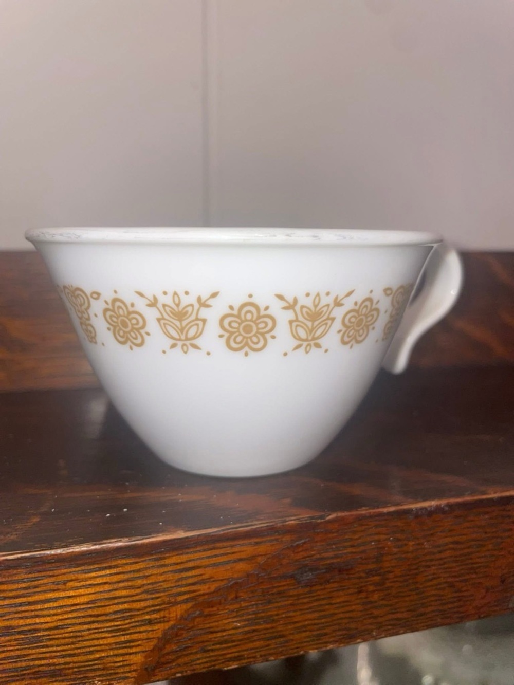 Vintage White set of 8 Teacups with Butterfly Gold Pattern